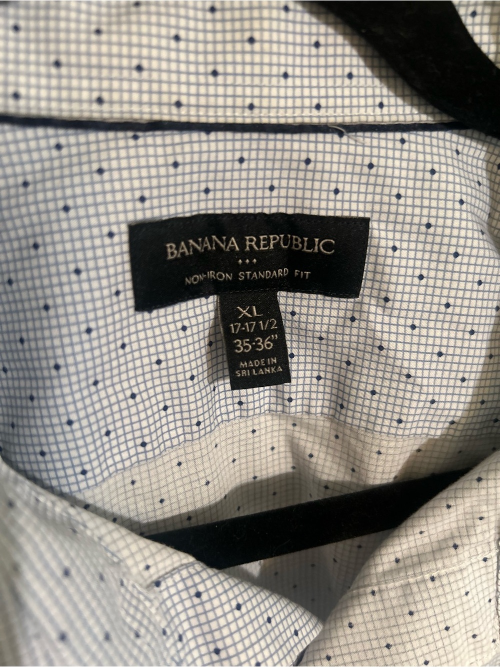 Men’s Banana Republic White Shirt with Navy Micro-Check and Dot Pattern XL